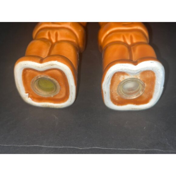 Vintage Trader Vics Tiki Salt & Pepper Shakers Ceramic Orange Hut Party Decor - Picture 6 of 6